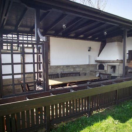 Villa Pri Shtarkela Brodilovo Eksteriør billede